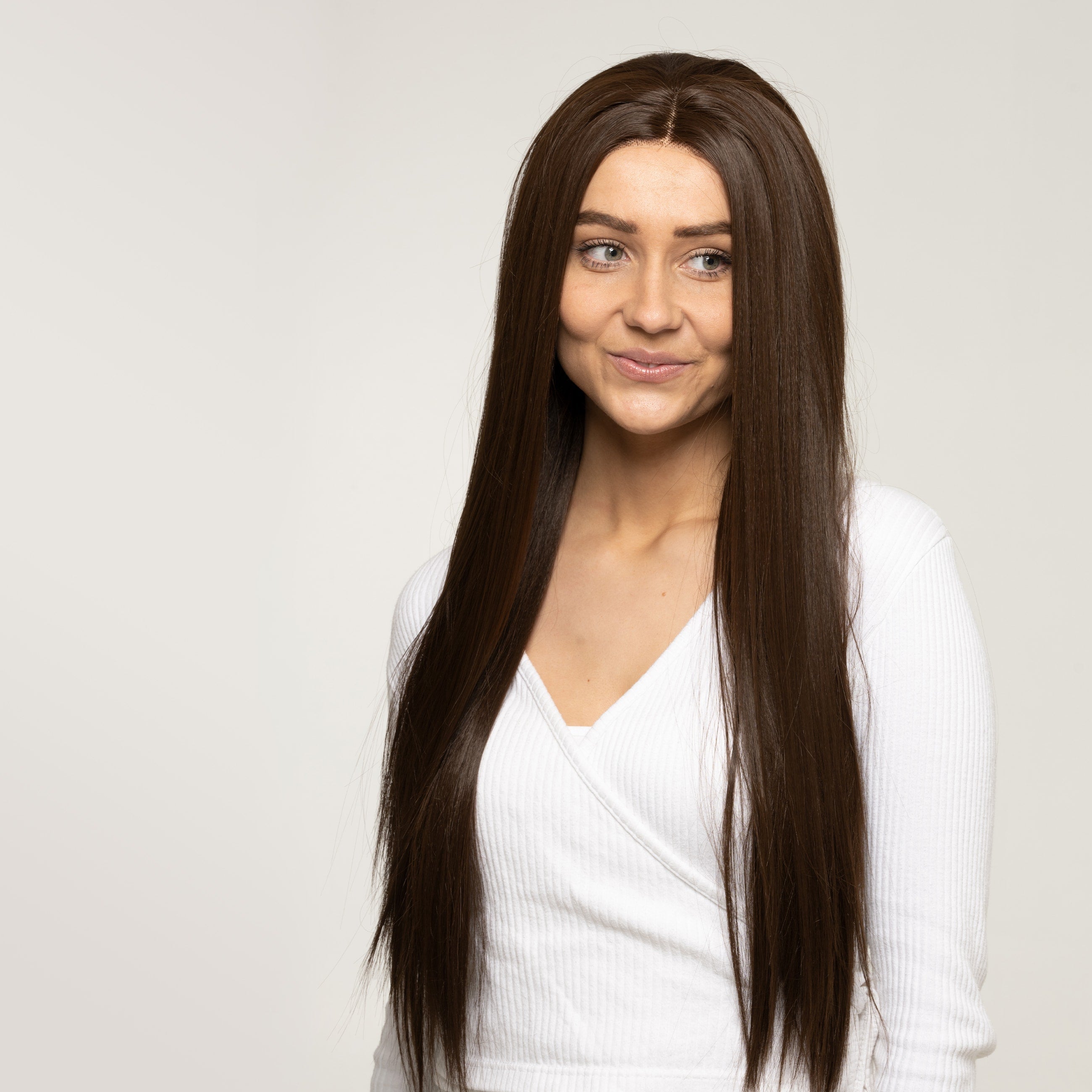 Bella - Perücke - Kunsthaar - 75 cm