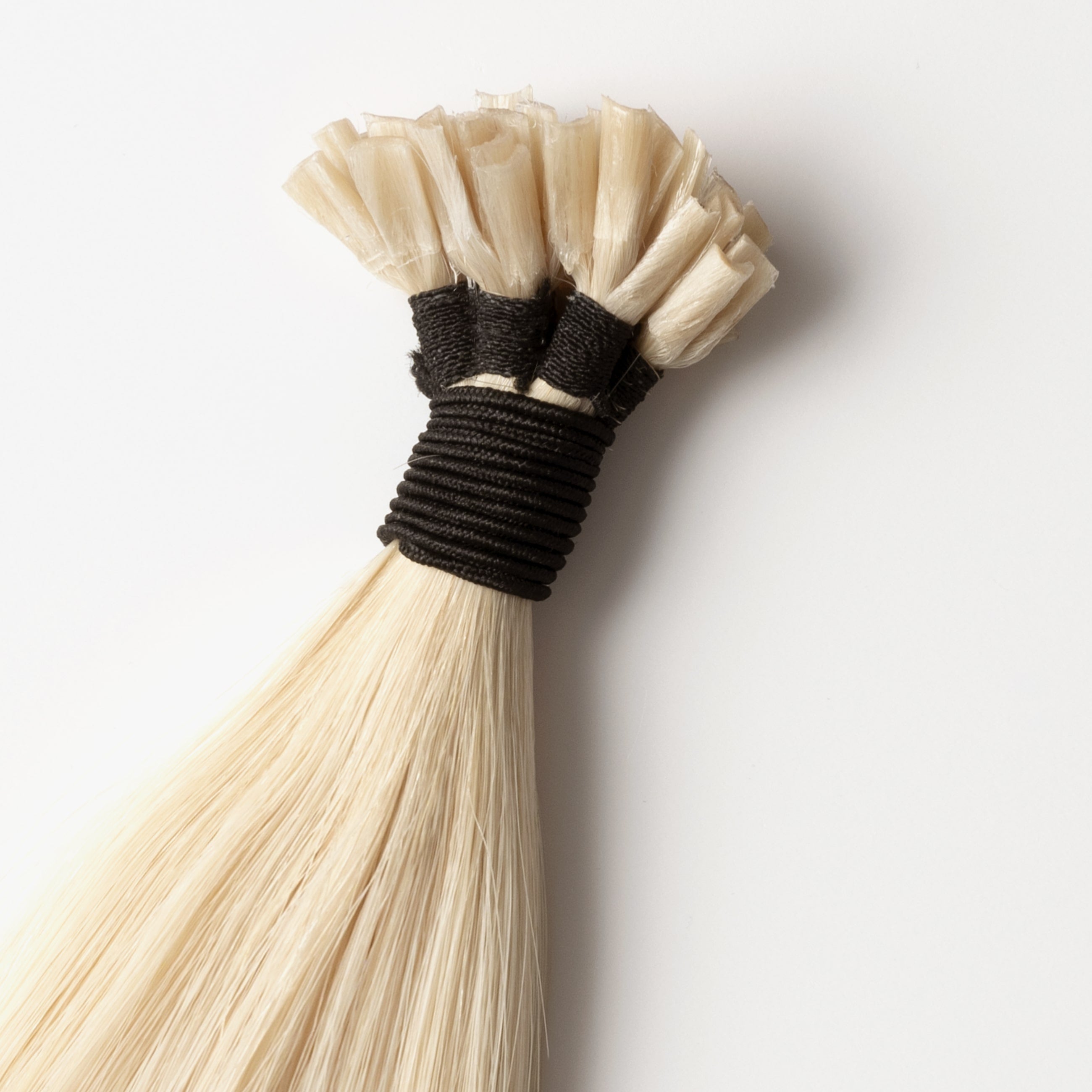 Bonding Extensions - Light Natural Blonde 60A