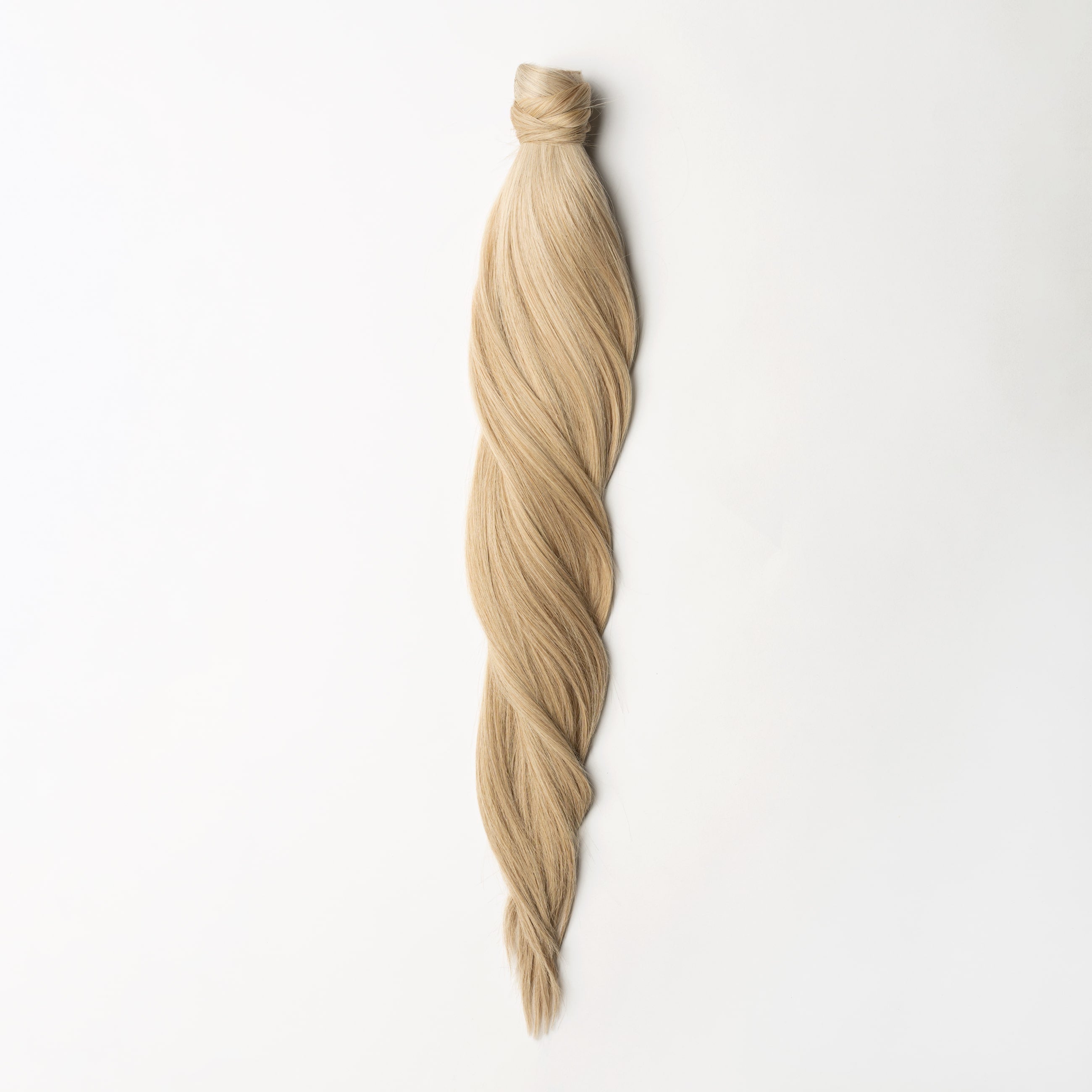 Ponytail Extensions - Dunkles Beigeblond Nr. 15